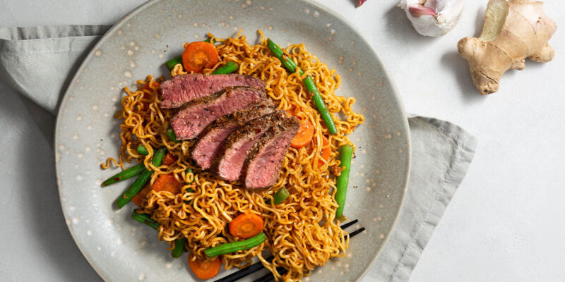 NOODLES & BEEF